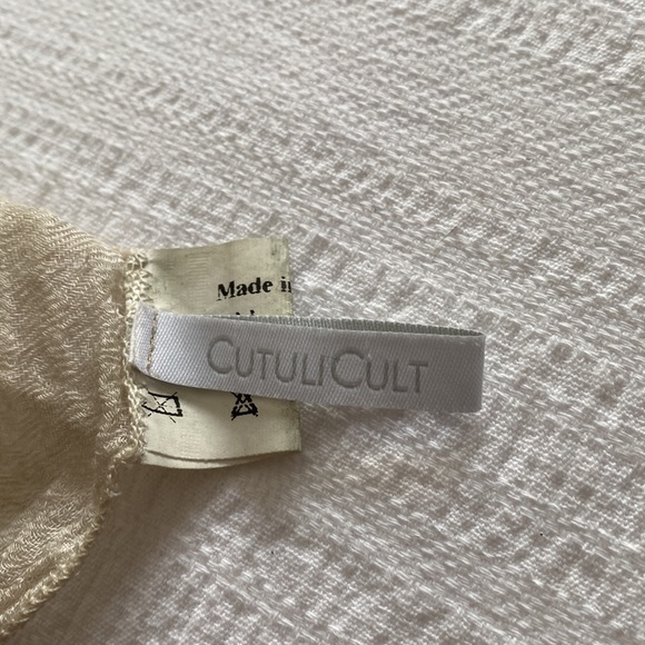 CutuliCult Italian shawl - Picture 4 of 5